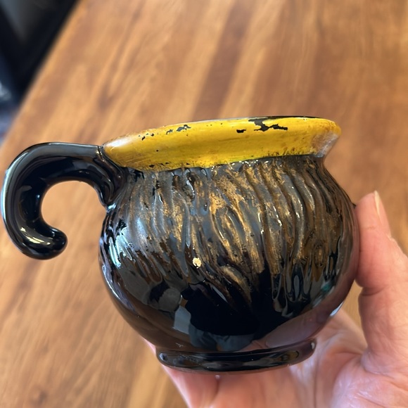 Vintage Thames Black Clown Redware Mini Creamer - Picture 4 of 7